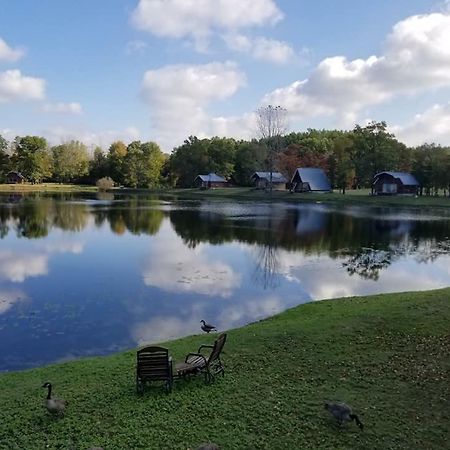 Serenity Springs - Michigan City Hotel Springfield Екстериор снимка